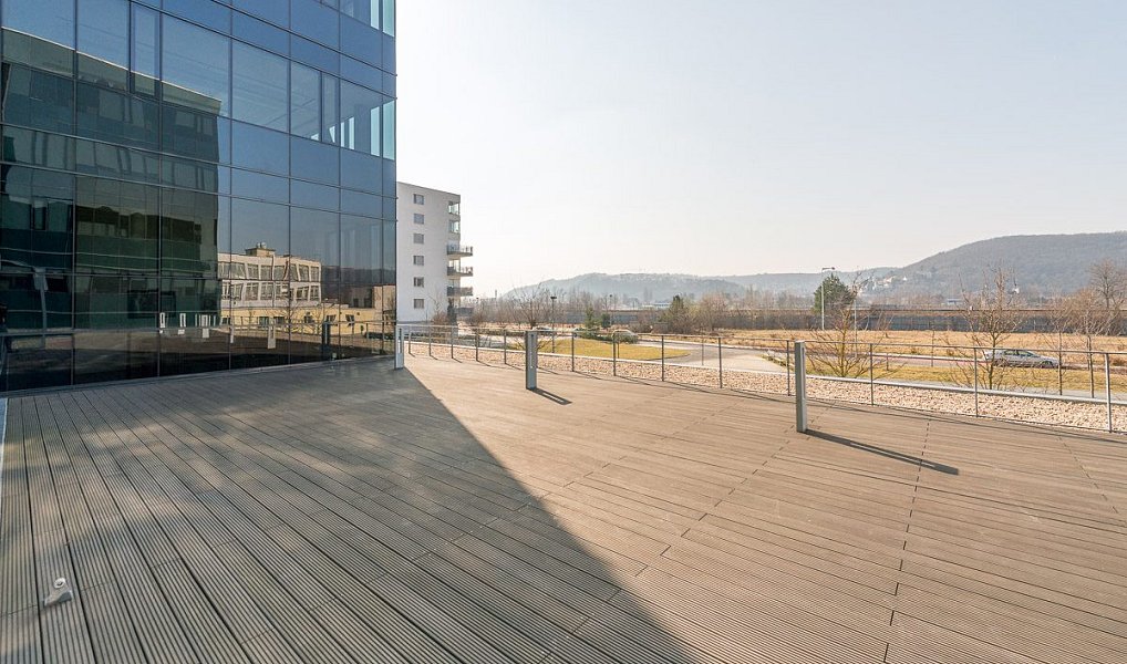 Pronájem kanceláře 250 m², Praha – náhled fotky 10