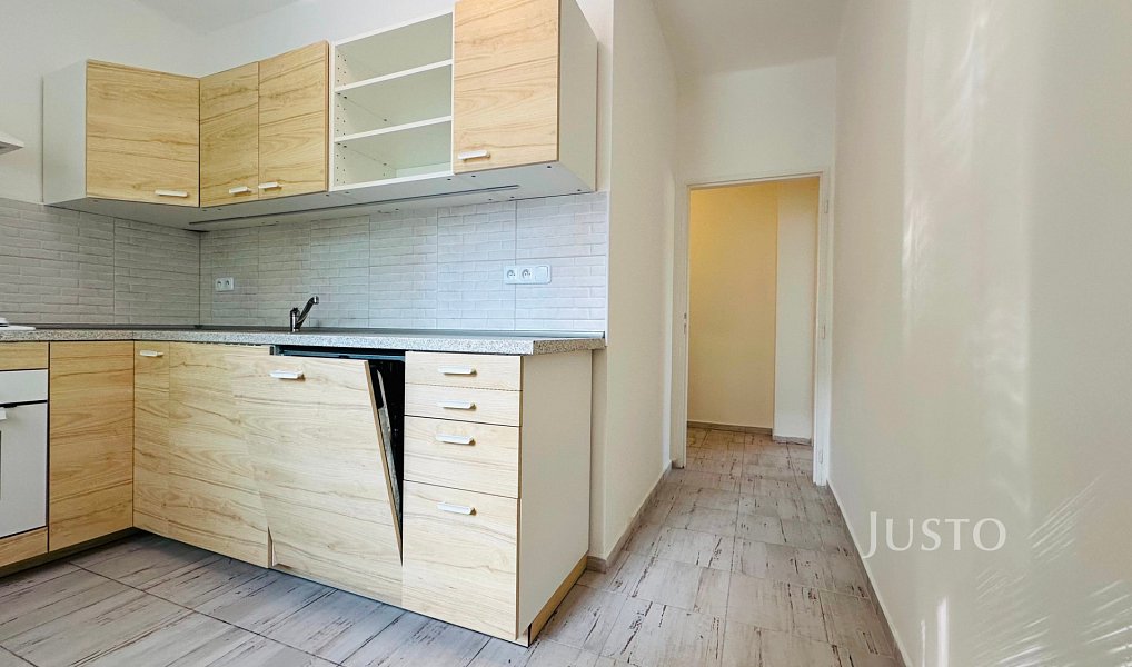 Pronájem bytu 2+1 52 m², Ústí nad Labem – náhled fotky 4