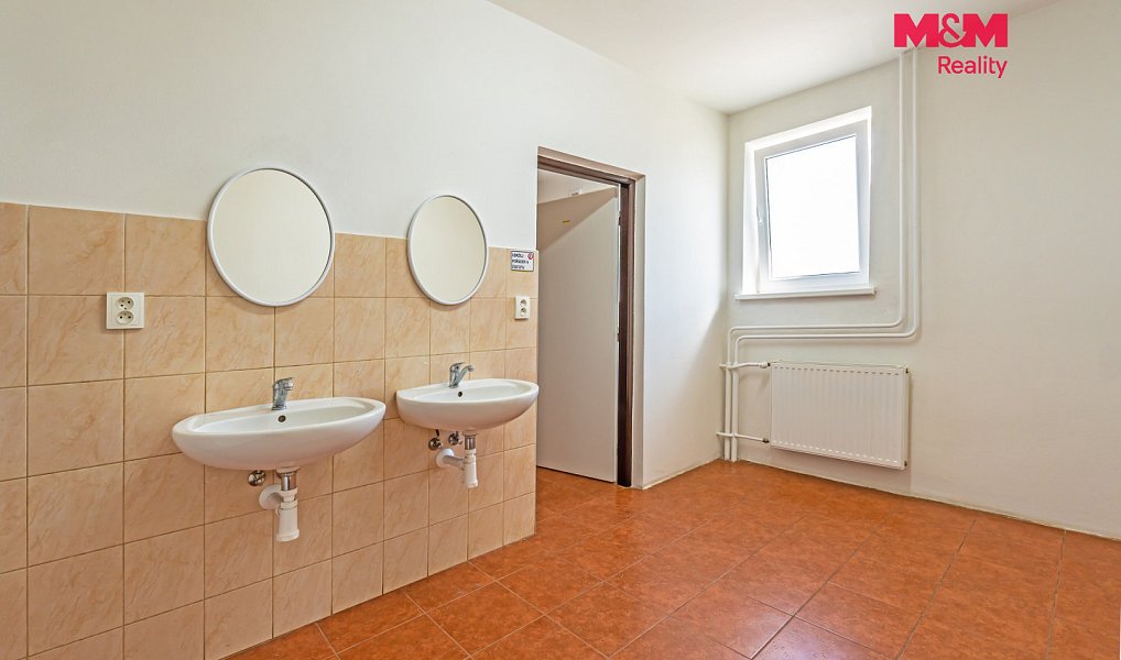 Prodej nájemního domu, činžáku 380 m², Velké Meziříčí – náhled fotky 17