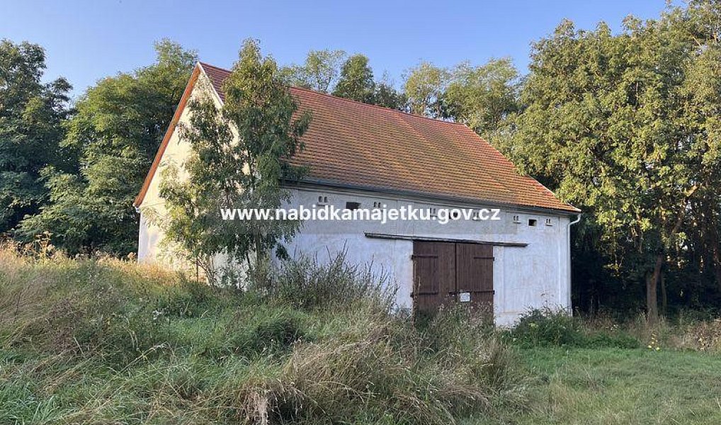 Prodej zemědělského objektu 890 m², Horšovský Týn – náhled fotky 4