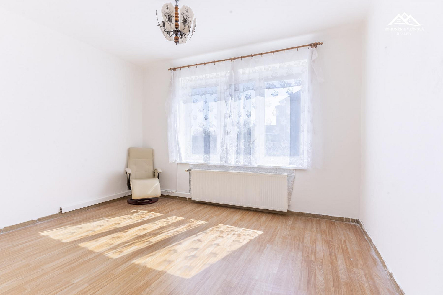 Prodej bytu 1+1 36 m² — photo 2