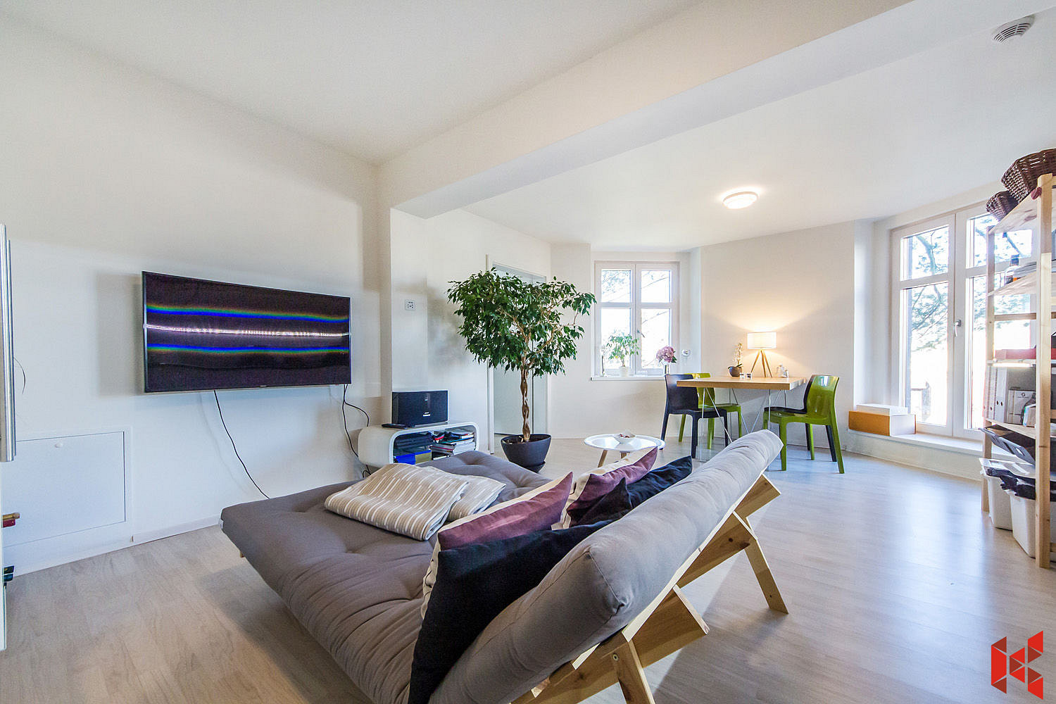 Pronájem bytu 2+kk 46 m² – fotografie 2