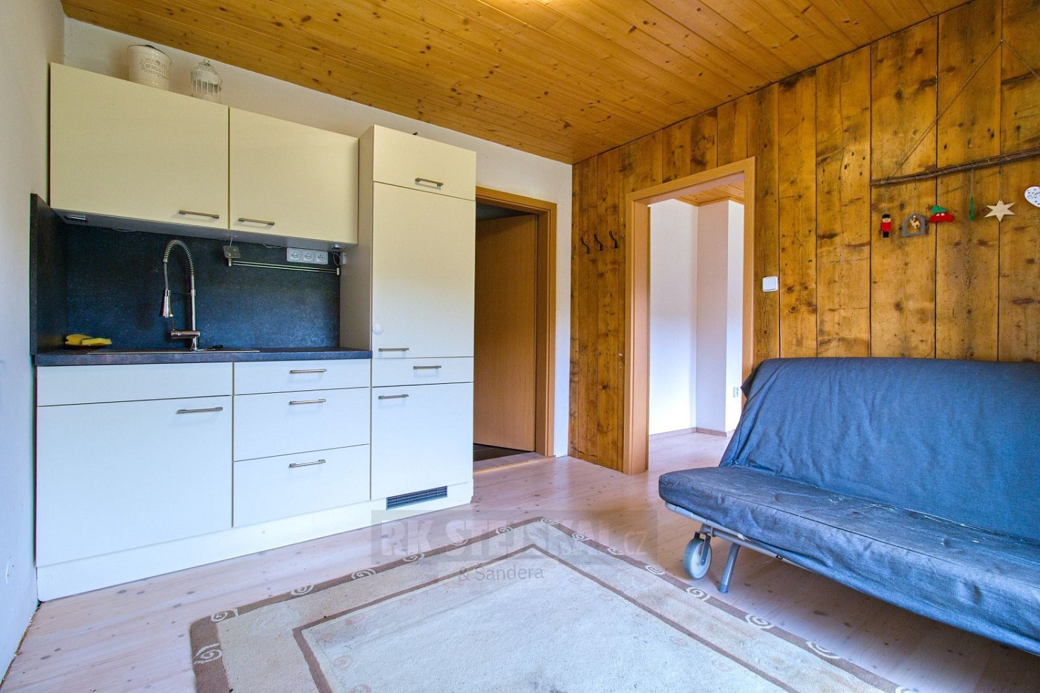 Prodej domu 410 m² s pozemkem 157 m²
