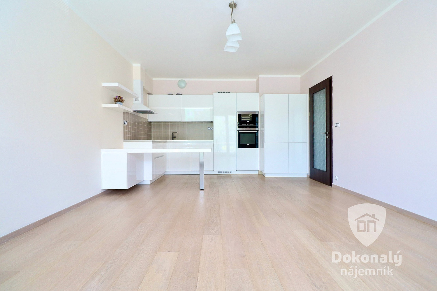 Pronájem bytu 3+kk 69 m²