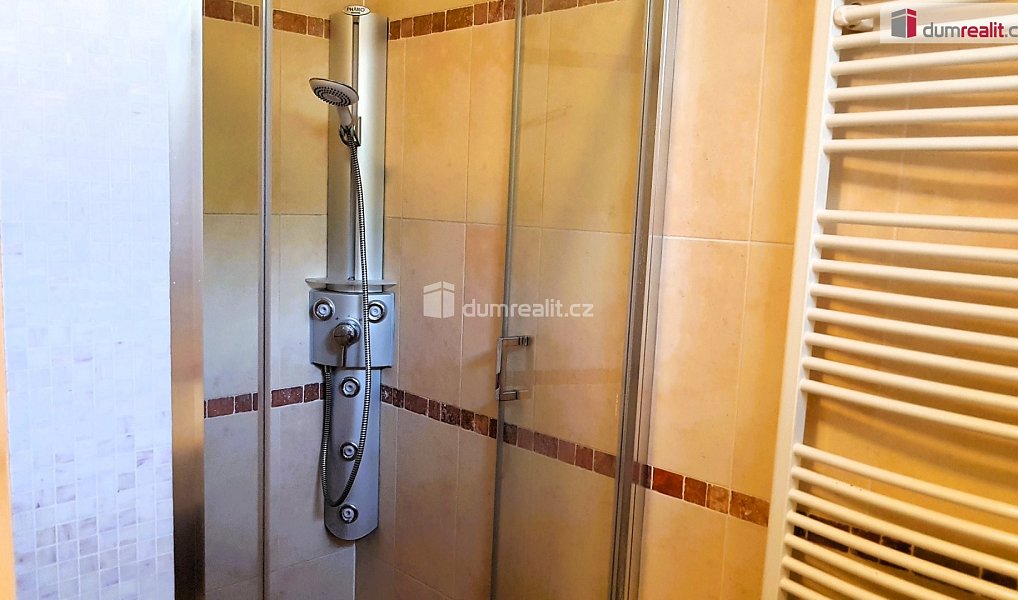 Prodej domu 303 m² s pozemkem 1 885 m², Hodonín – náhled fotky 36