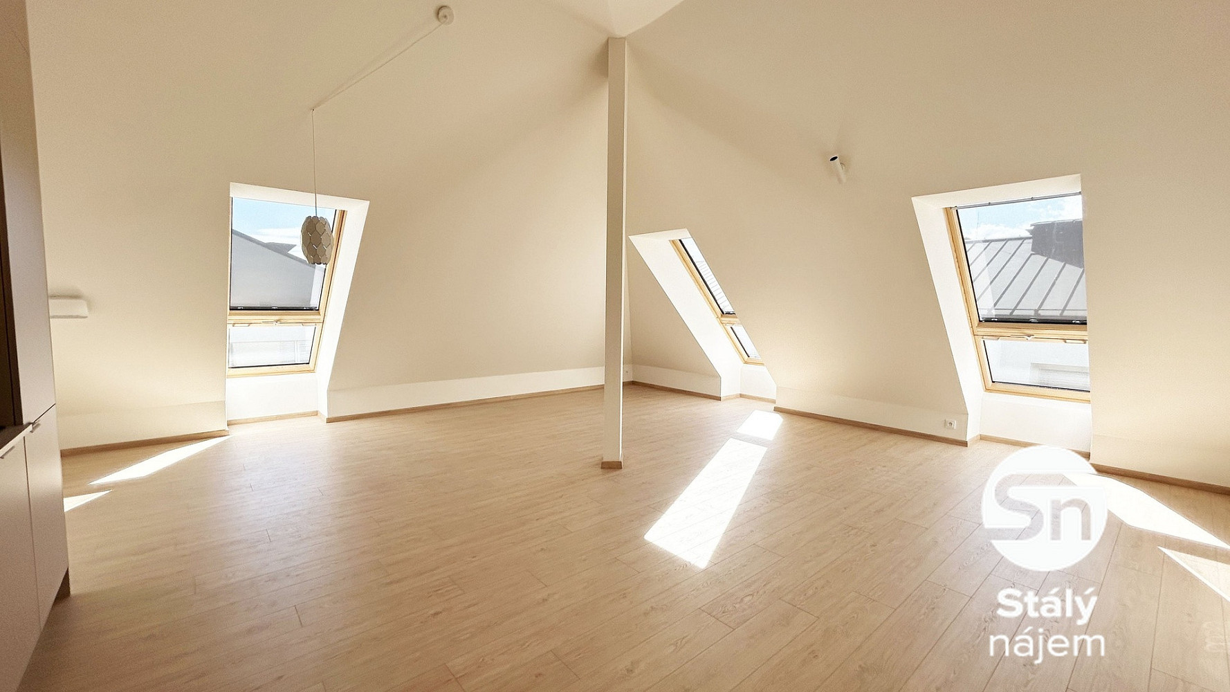 Pronájem bytu 2+kk 85 m² – fotografie 5