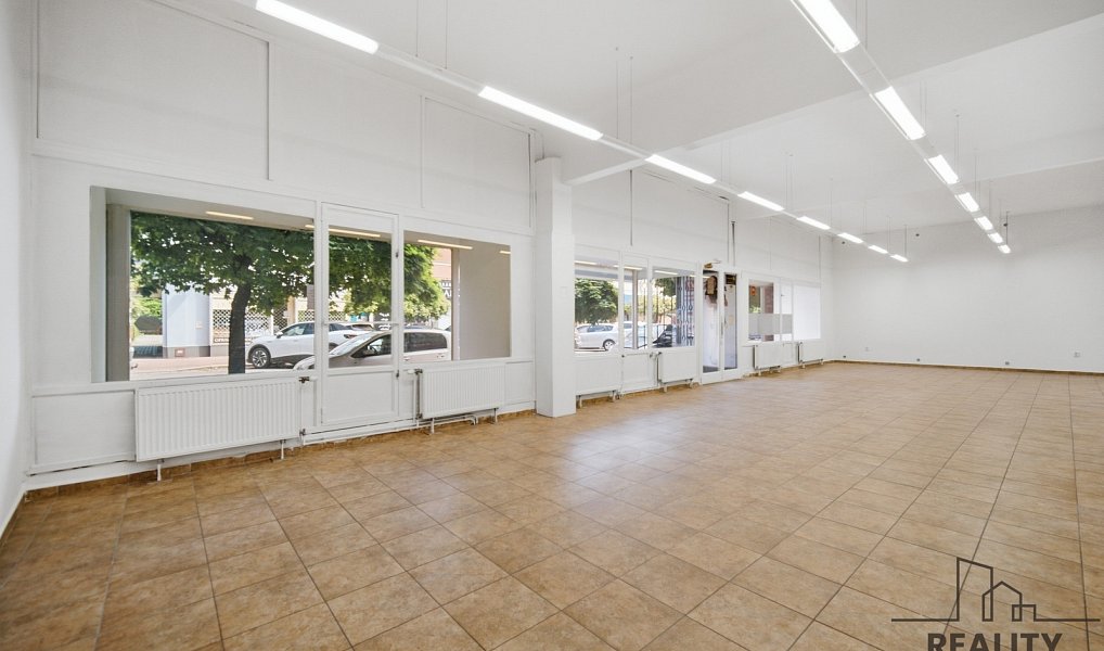 Pronájem obchodních prostor 230 m², Pardubice – náhled fotky 3