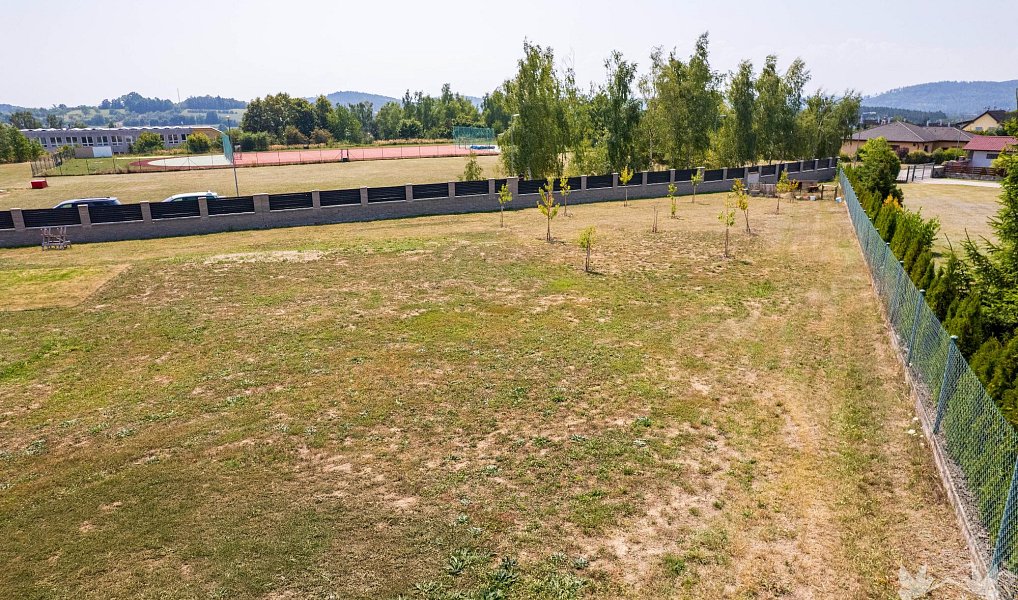 Prodej stavebního pozemku 1 033 m², Radomyšl – náhled fotky 9