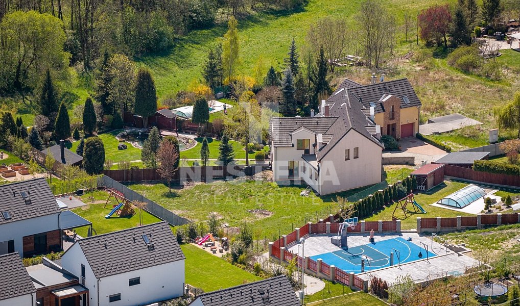 Prodej domu 209 m² s pozemkem 1 067 m², Libeř – náhled fotky 19