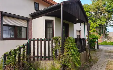 Prodej domu 45 m² s pozemkem 1 676 m², Postoloprty - Rvenice, okres Louny