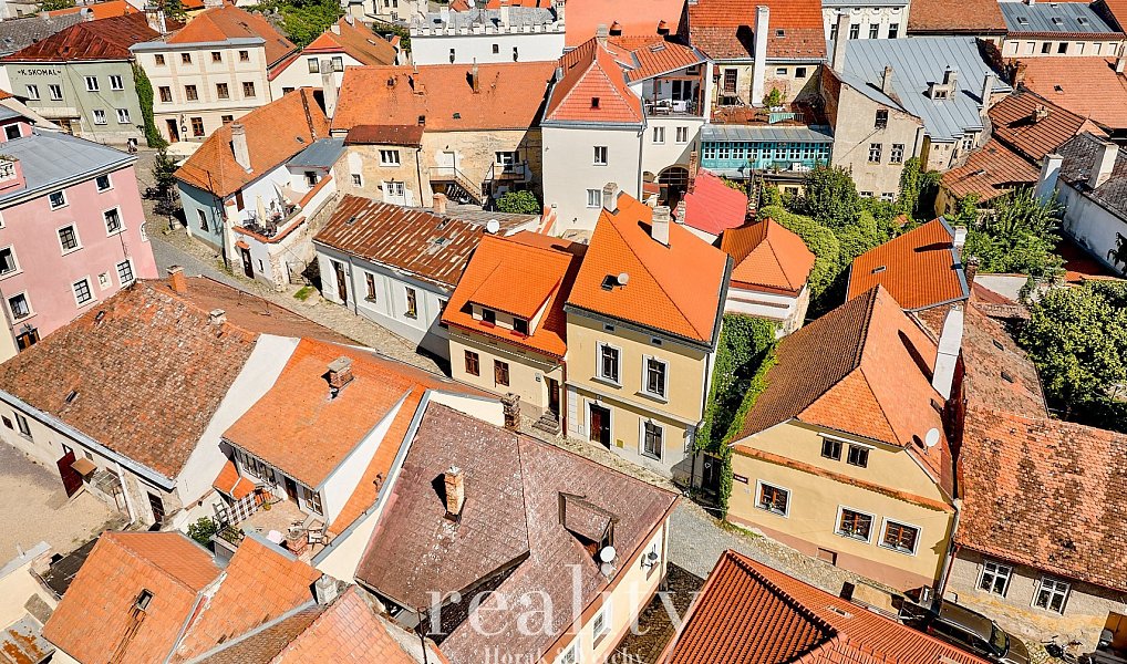 Prodej ubytovacího objektu 231 m², Znojmo – náhled fotky 9