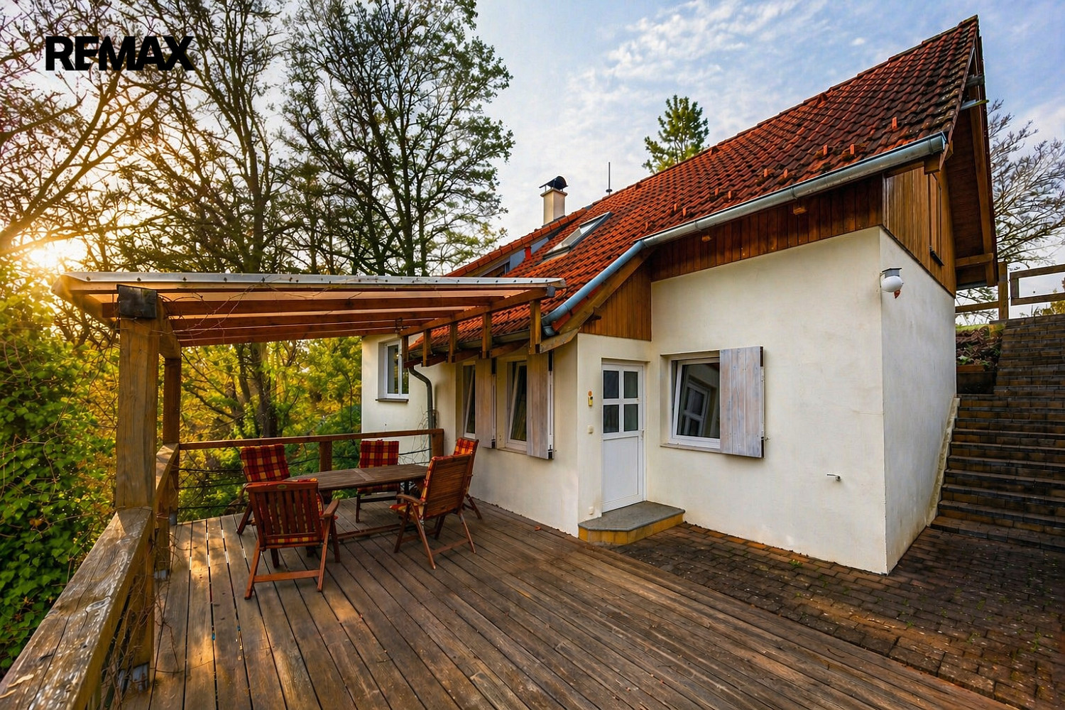 Prodej ubytovacího objektu 93 m²
