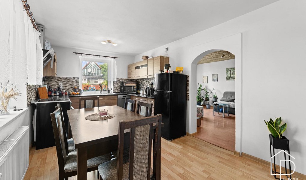 Prodej domu 113 m² s pozemkem 282 m², Cvikov – náhled fotky 2