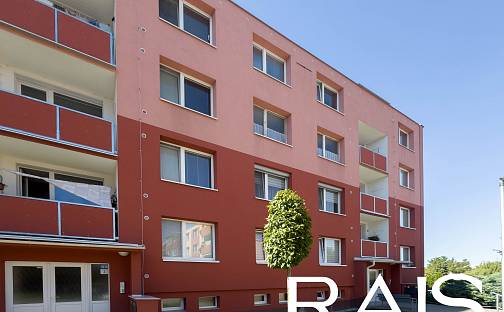 Prodej bytu 3+1 74 m², Větrná, Hustopeče, okres Břeclav