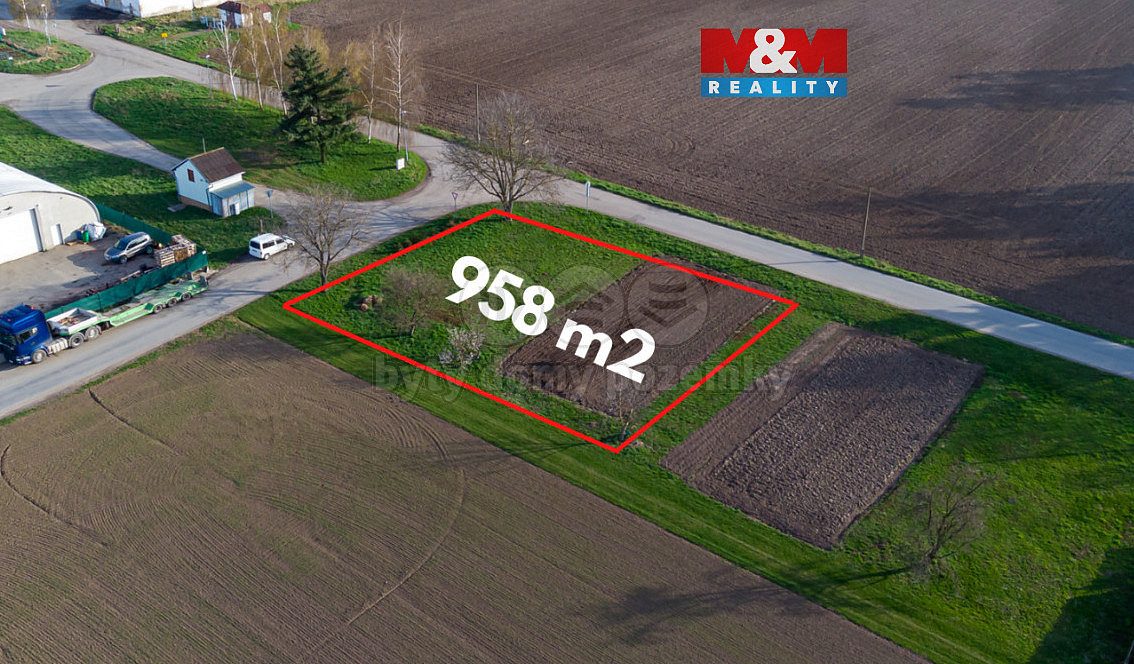 Prodej zahrady 958 m²