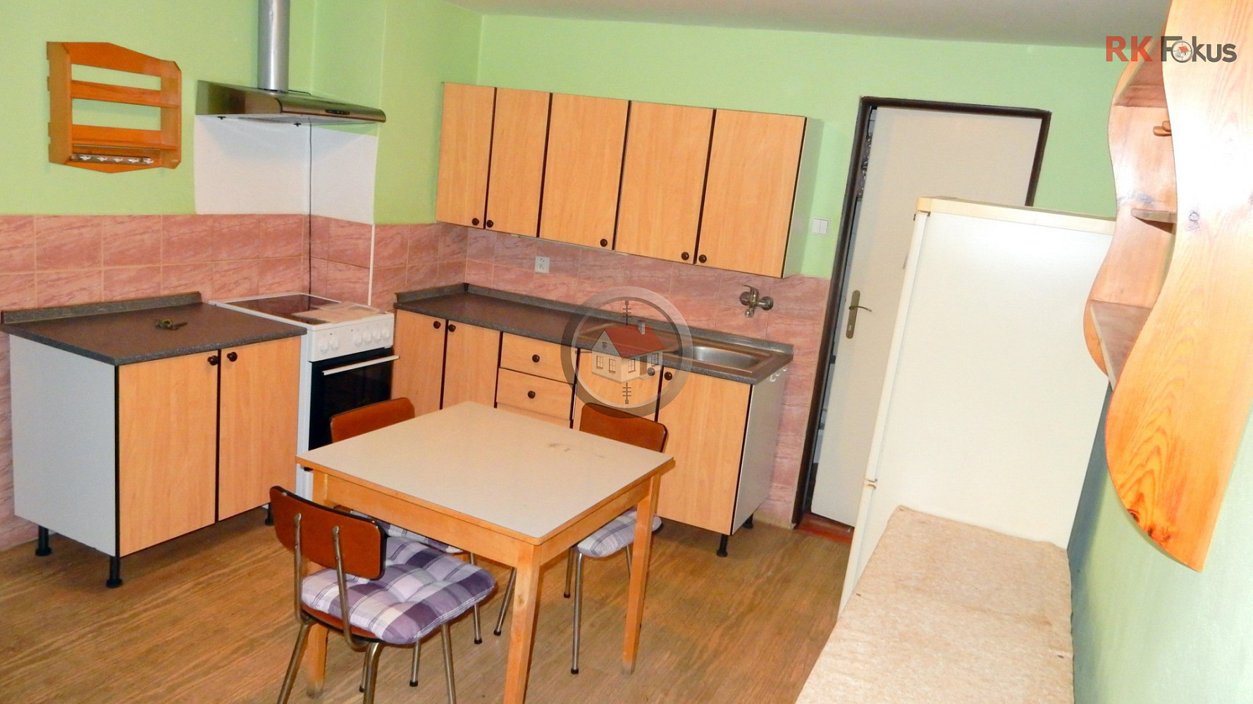 Prodej domu 100 m² s pozemkem 458 m² - Widok 3