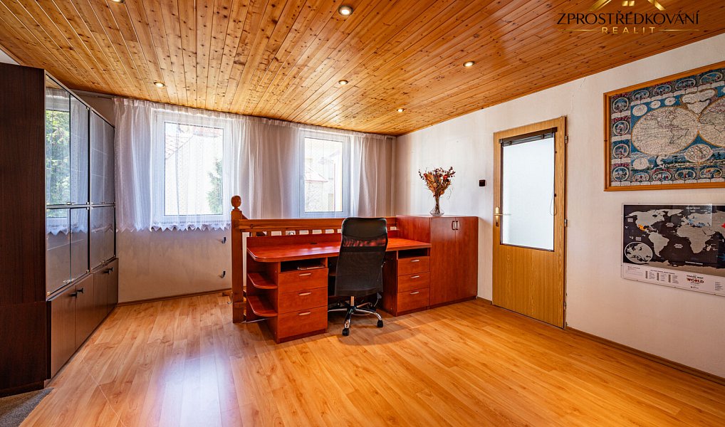 Prodej domu 259 m² s pozemkem 605 m², Kraslice – náhled fotky 19