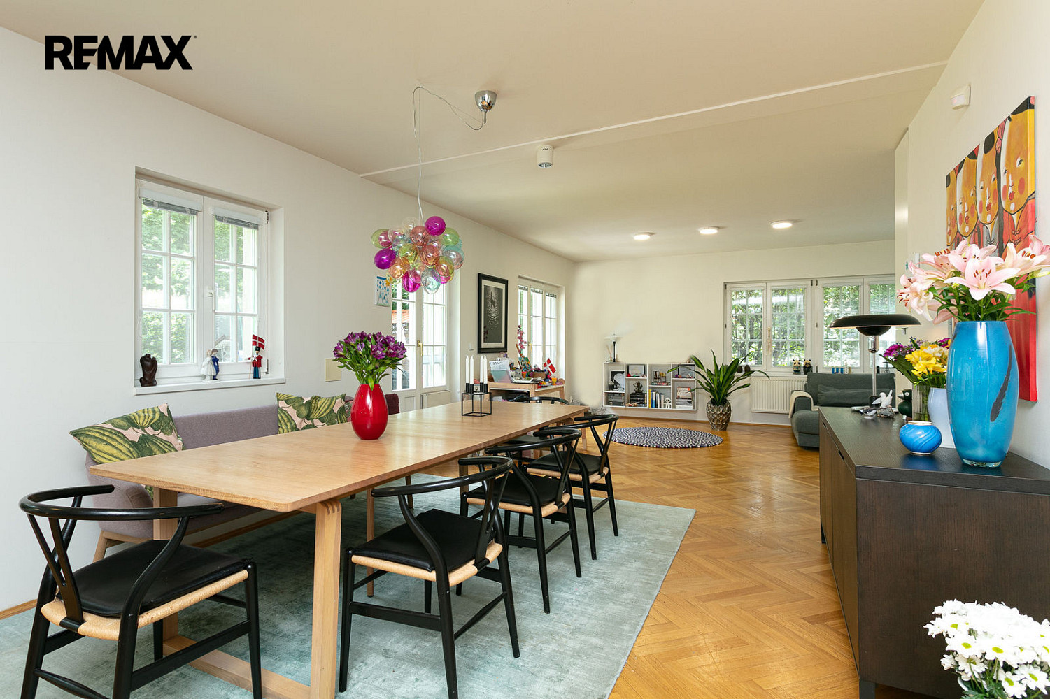 Pronájem domu 302 m² s pozemkem 737 m² – fotografie 3