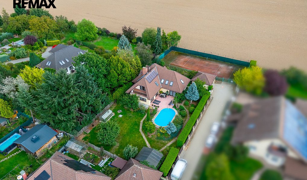Prodej domu 232 m² s pozemkem 1 207 m², Dolní Břežany – náhled fotky 7