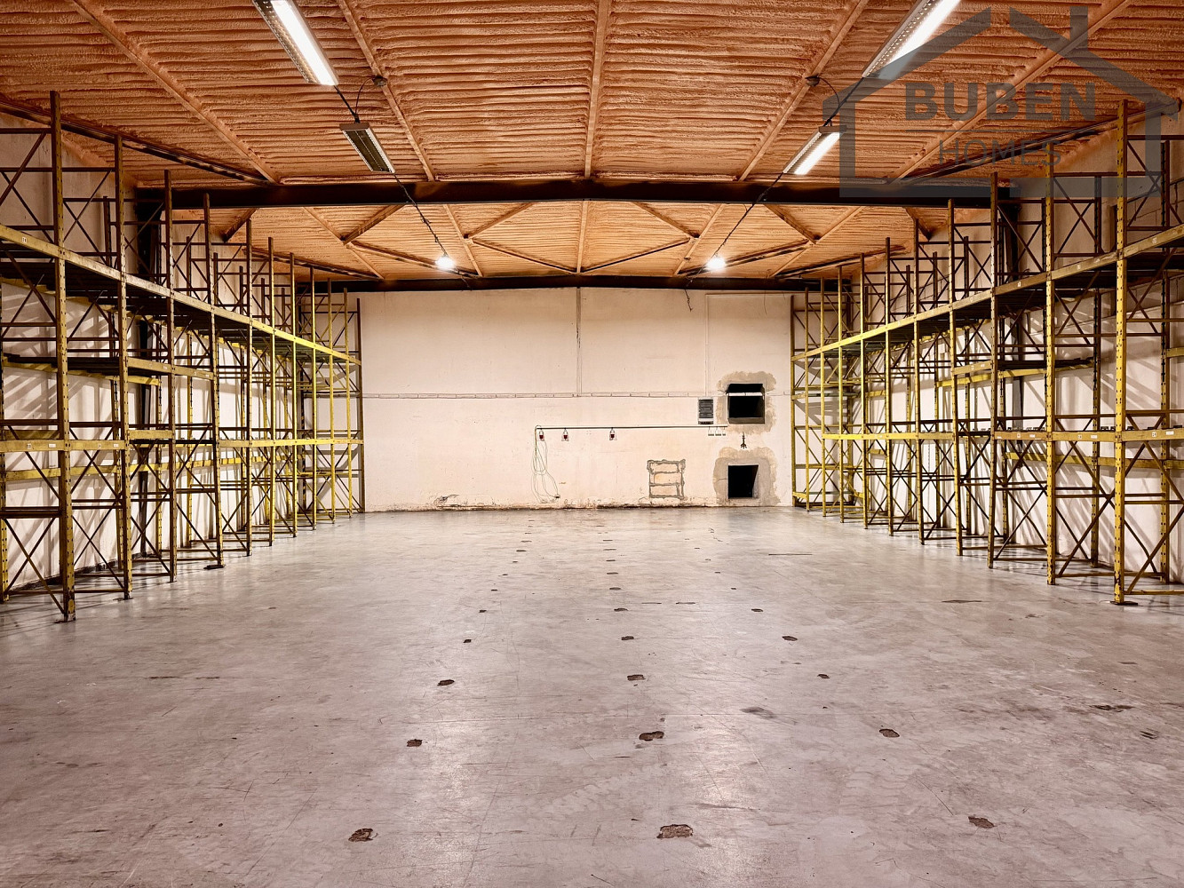 Pronájem výrobních prostor 613 m² – fotografie 3