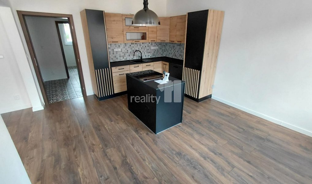 Pronájem bytu 3+1 97 m², Aš – náhled fotky 4