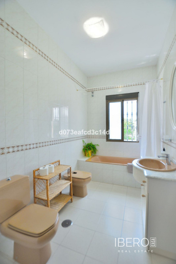 Prodej domu 225 m² s pozemkem 10 000 m² — photo 4