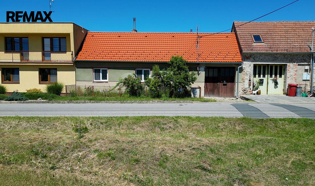Prodej domu 90 m² s pozemkem 418 m², Radkovice u Hrotovic – náhled fotky 2