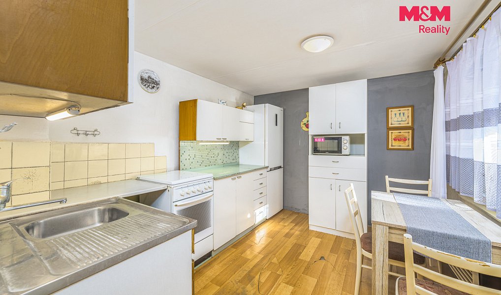 Prodej domu 111 m² s pozemkem 971 m², Horní Ředice – náhled fotky 2