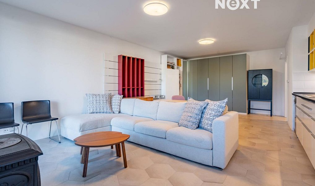 Prodej domu 1 400 m² s pozemkem 9 526 m², Křemže – náhled fotky 6