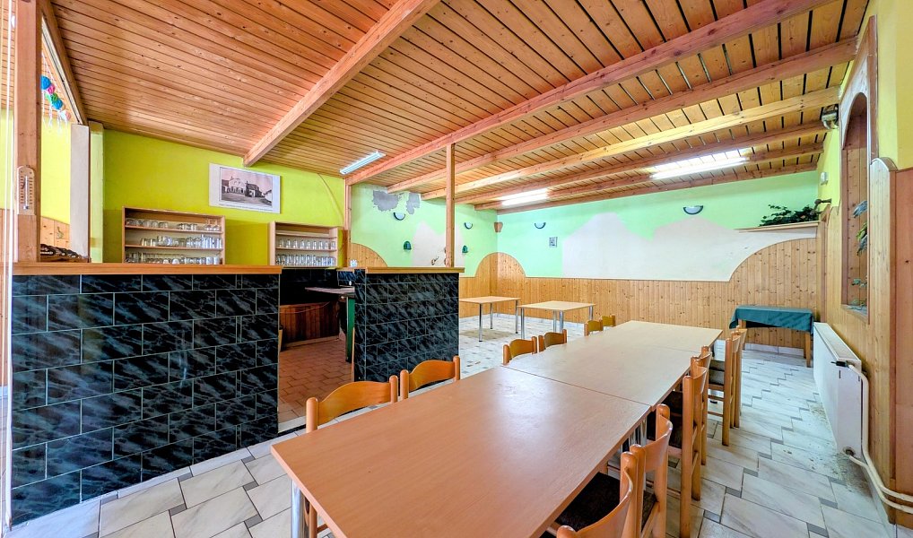 Prodej obchodních prostor 520 m², Březník – náhled fotky 8
