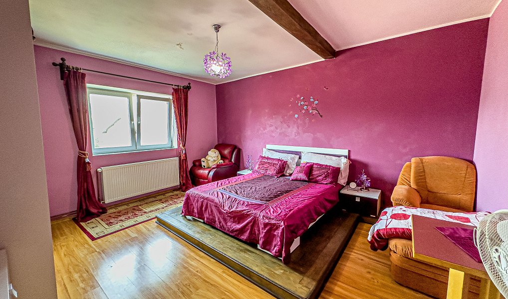 Prodej domu 180 m², Krupka – náhled fotky 13