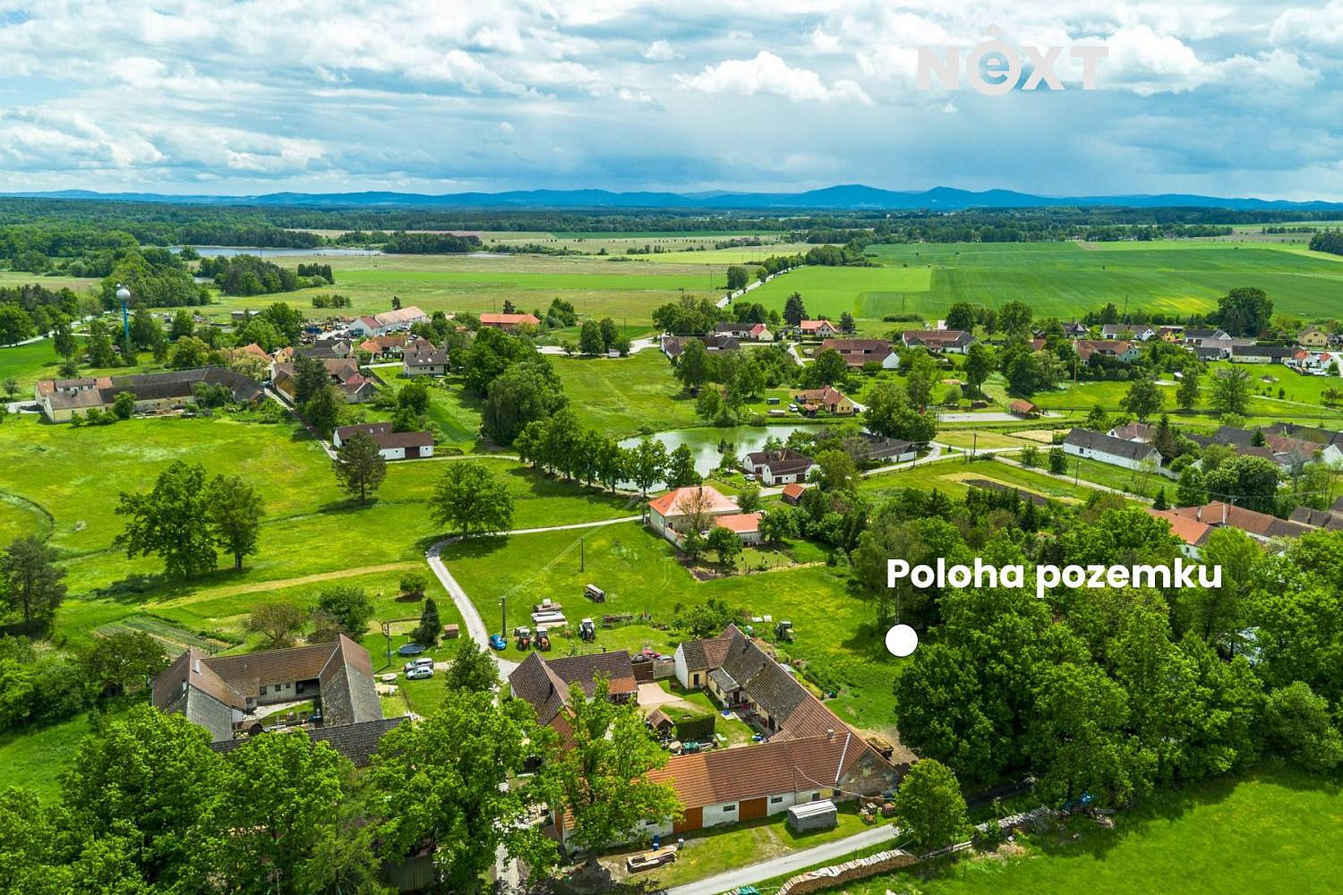 Prodej stavebního pozemku 2 949 m² – fotografie 2