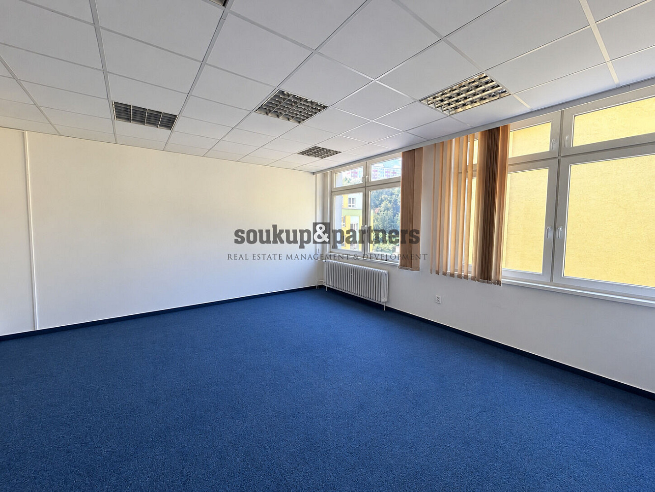 Pronájem kanceláře 31 m² – fotografie 2
