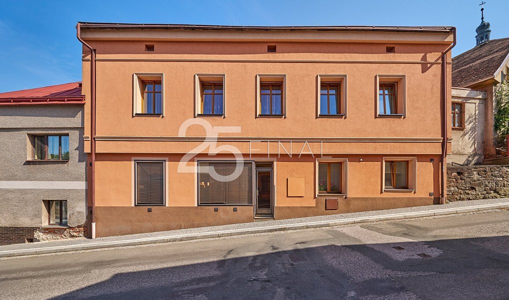 Prodej rodinného domu, 199 m², Trutnov, Úpice