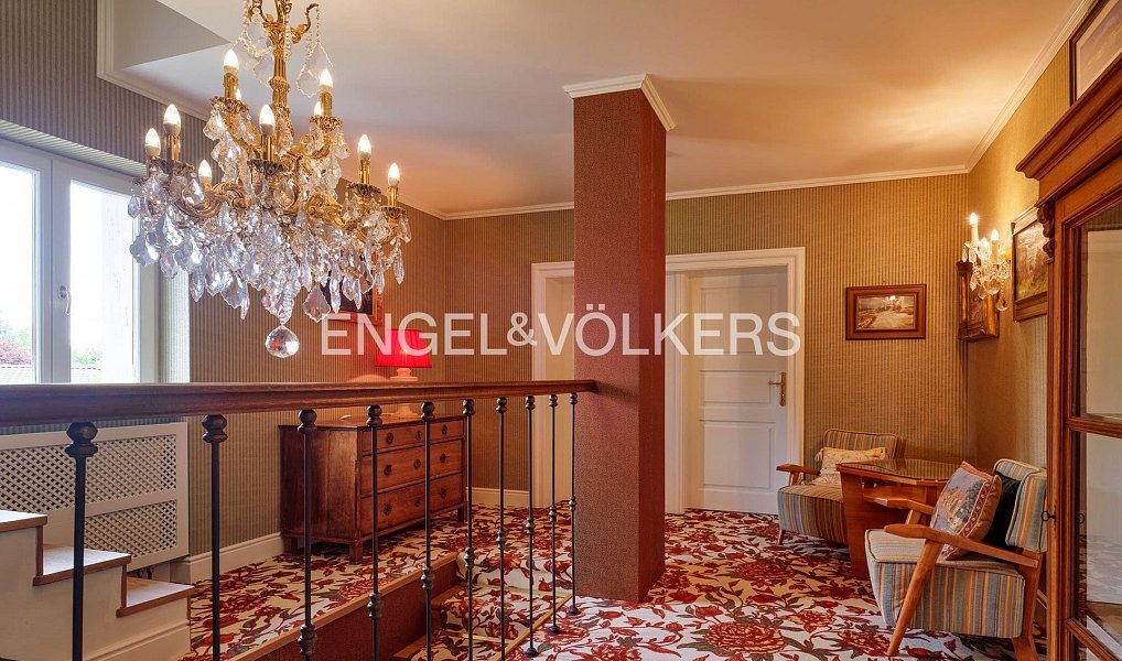 Prodej domu 606 m² s pozemkem 1 155 m², Praha – náhled fotky 11