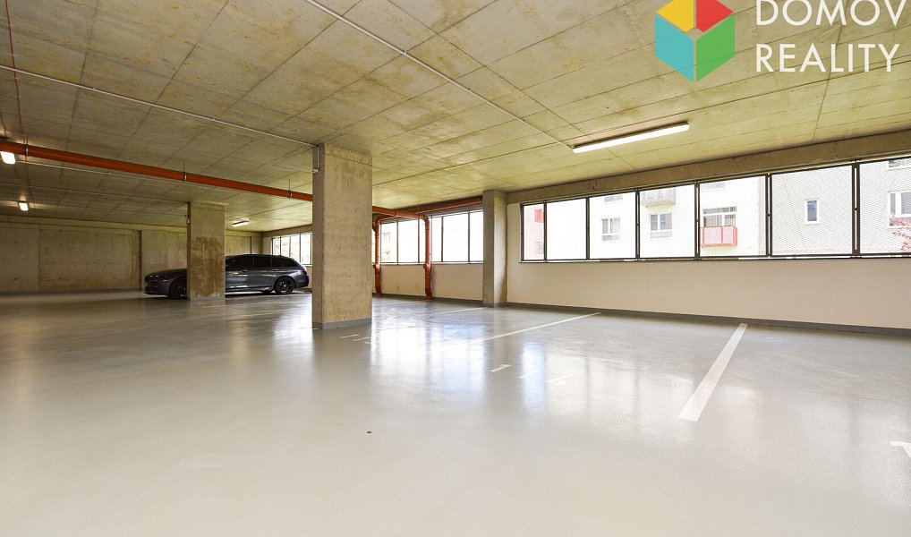 Pronájem garážového stání 12 m2 Nepilova, Beroun - Beroun-Město 1 300 Kč/měsíc, Beroun – náhled fotky 6