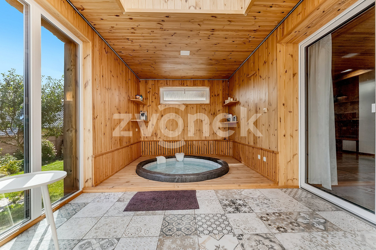 Prodej domu 191 m² s pozemkem 1 000 m² – fotografie 4