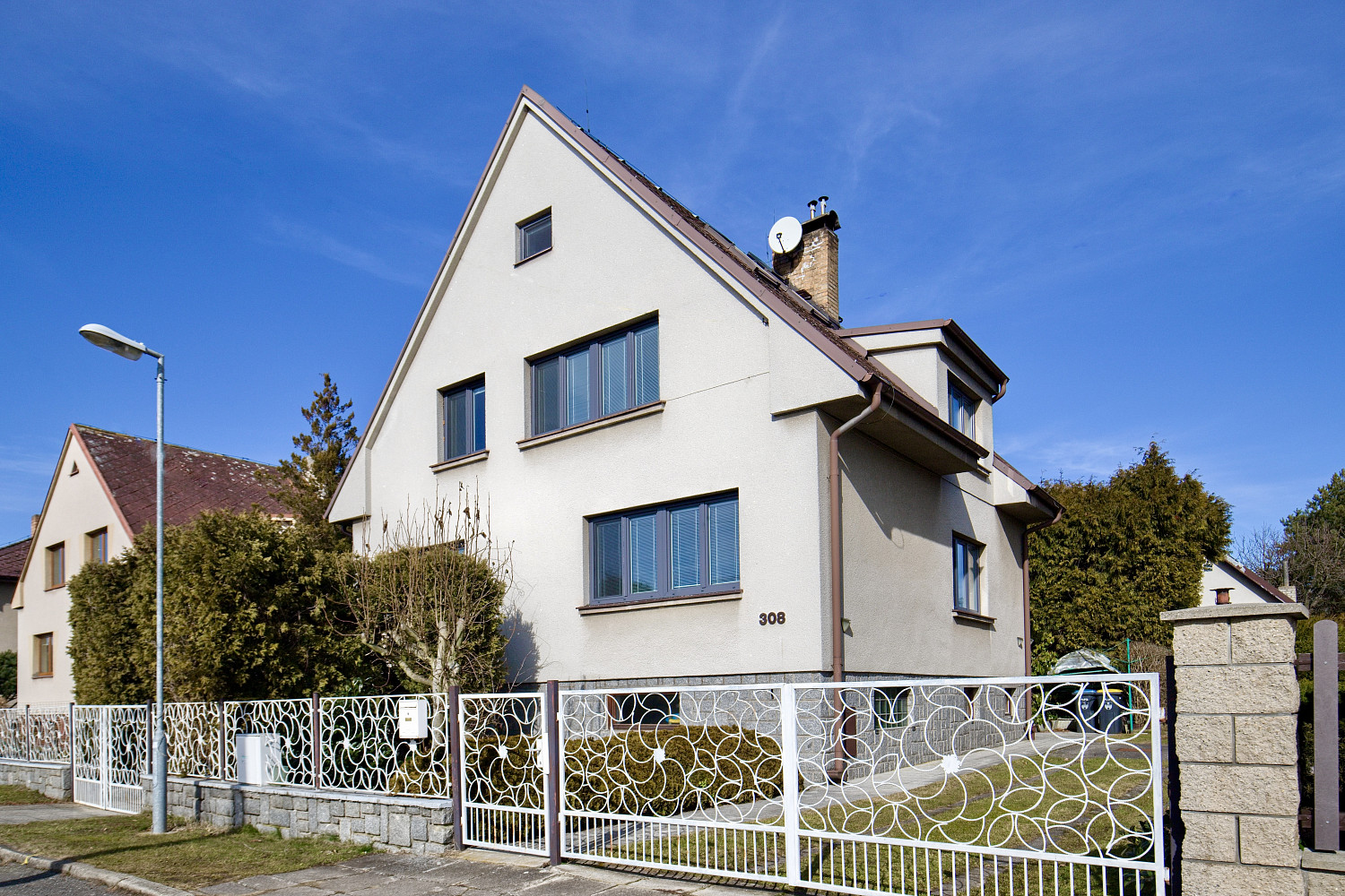 Prodej domu 150 m² s pozemkem 930 m² — photo 3