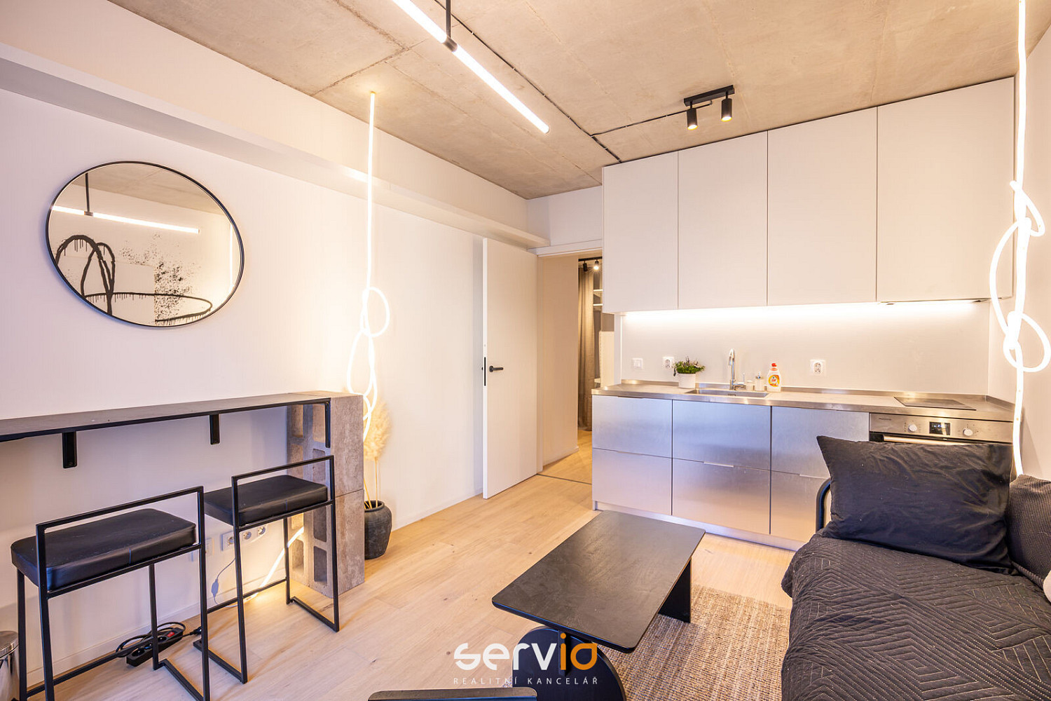 Pronájem bytu 1+kk 26 m² – fotografie 4