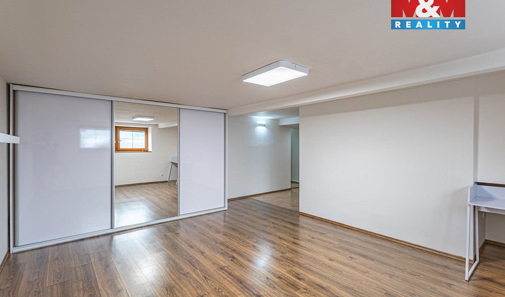 Prodej bytu 2+1 64 m², Praha – náhled fotky 4