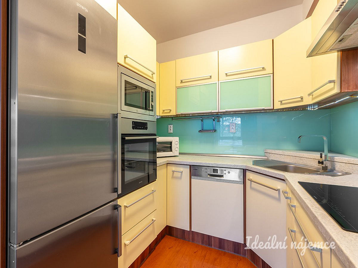 Pronájem bytu 2+kk 60 m² – fotografie 5