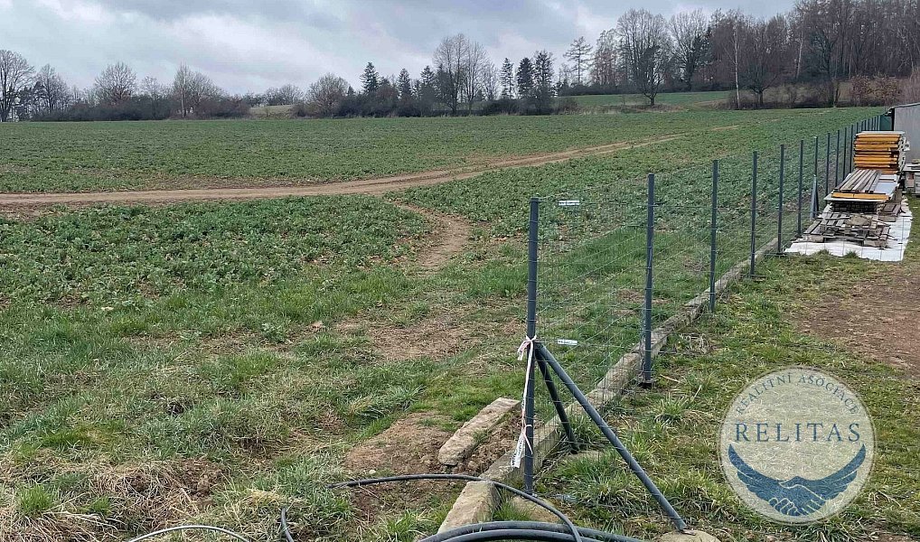Prodej stavebního pozemku 1 300 m², Rynárec – náhled fotky 3