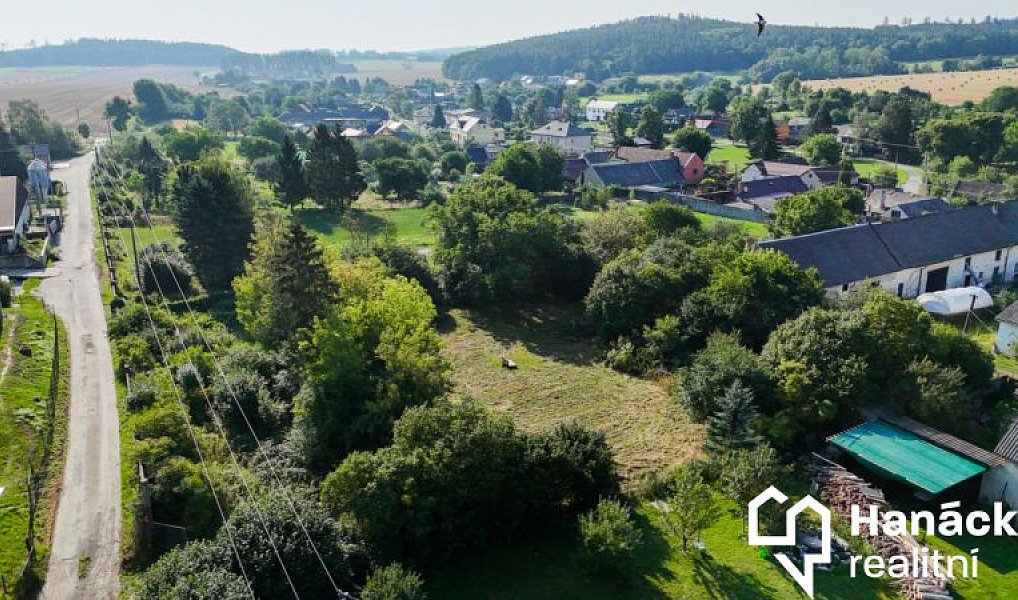 Prodej stavebního pozemku 3 462 m², Bouzov – náhled fotky 9