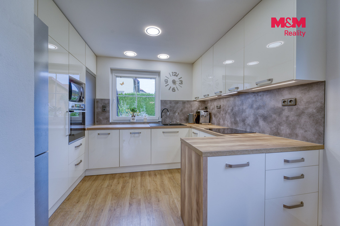 Prodej domu 171 m² s pozemkem 797 m² – fotografie 3
