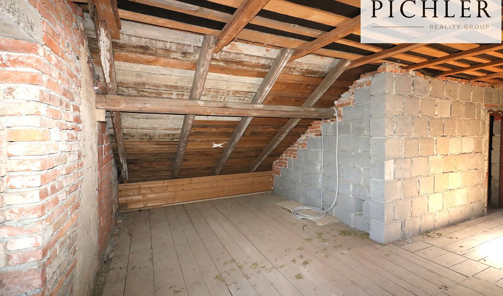Prodej ubytovacího objektu 940 m², Klokočov – náhled fotky 17