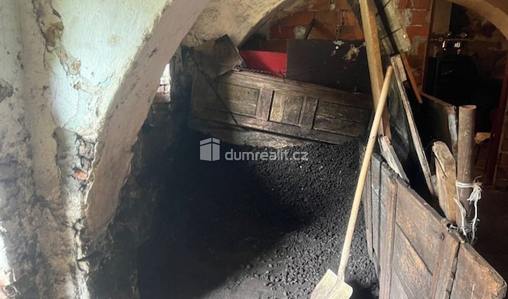 Prodej domu 1 618 m² s pozemkem 1 618 m², Hartmanice – náhled fotky 33