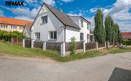 Prodej domu 136 m² s pozemkem 378 m², Všemyslice - Neznašov, okres České Budějovice
