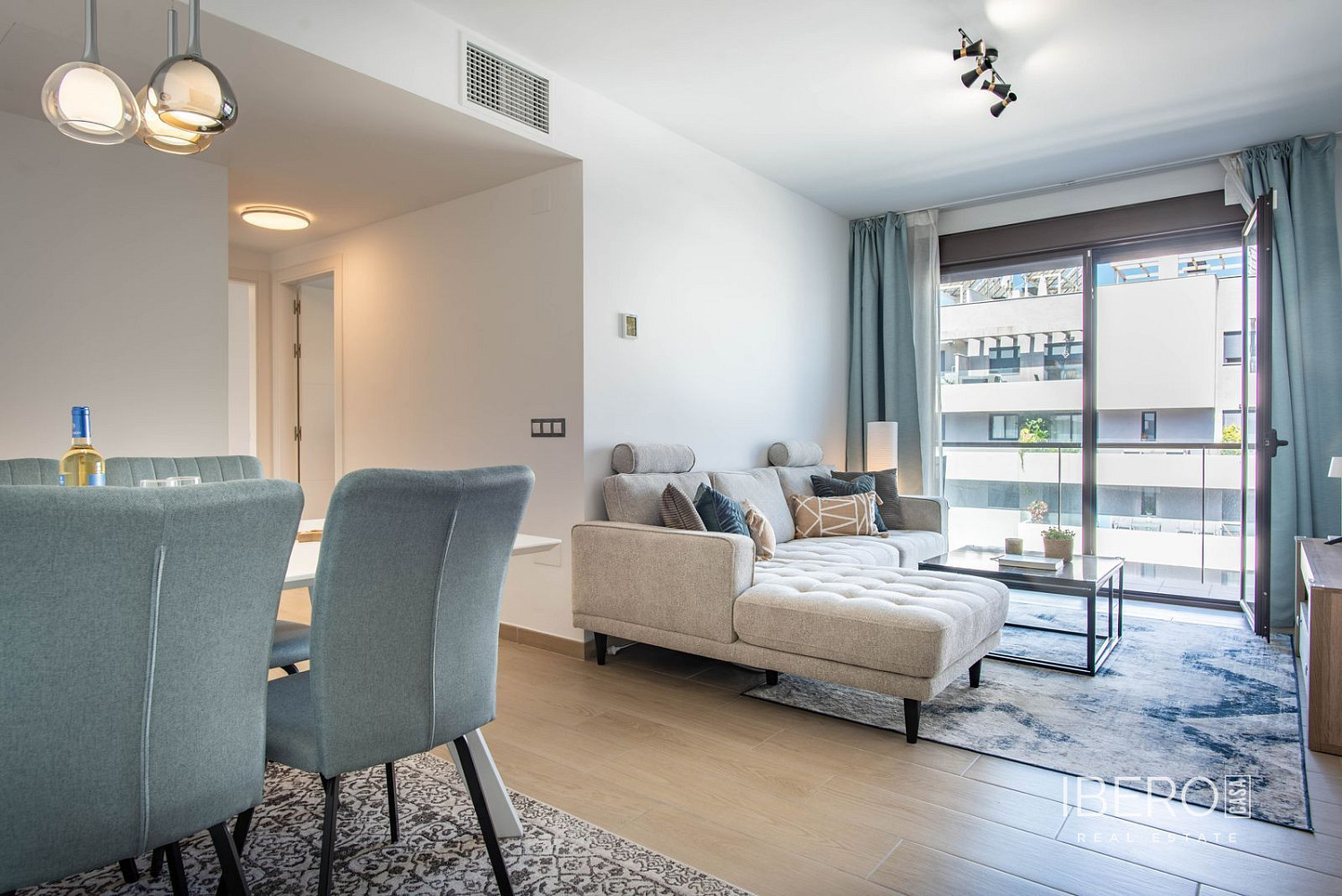 Piso 3+kk – Estepona, Barriada Islas Canarias - Vista 3