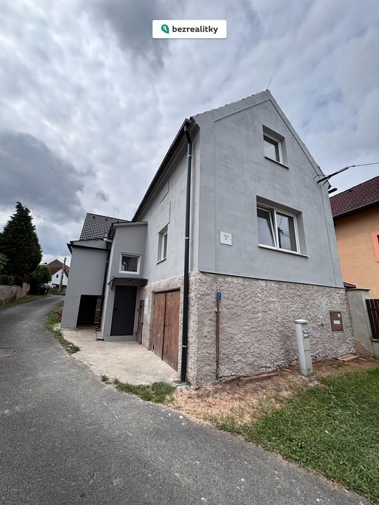 Prodej domu 130 m² s pozemkem 117 m²