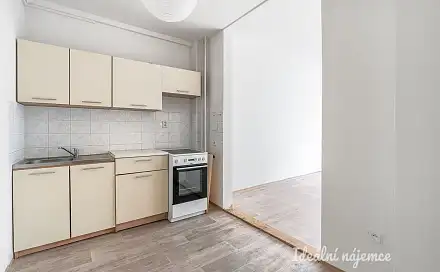Pronájem bytu 2+kk 50 m², Holandská, Kladno - Kročehlavy